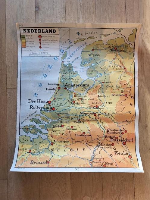 Oude schoolkaart Nederland en Britse eilanden, Antiek en Kunst, Antiek | Schoolplaten, Ophalen of Verzenden