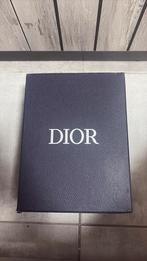 Dior b22 witblauw, Enlèvement, Comme neuf, Bleu