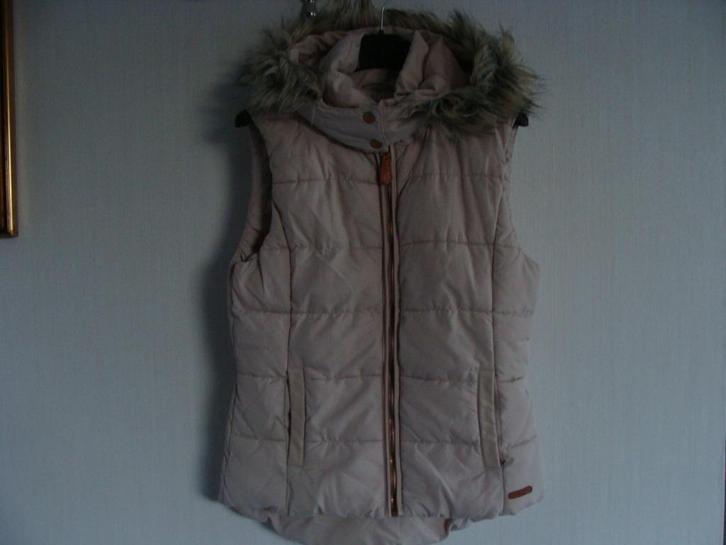 veste matelassée avec capuche sans manches, neuf, 158/164, Kinderen en Baby's, Kinderkleding | Maat 164, Nieuw, Meisje, Trui of Vest