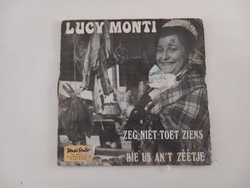 7" vinyl single Lucy Monti Oostende Visserliedjes Lucy Loes