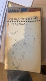 Het gevaar jos vandeloo boek, Ophalen of Verzenden, Zo goed als nieuw