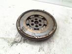 VLIEGWIEL Volkswagen Golf VII (AUA) (03L105266BB), Gebruikt, Volkswagen