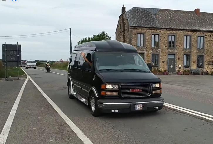 GMC SAVANA, Caravanes & Camping, Camping-cars, Particulier, Autres marques, LPG, Automatique, Siège standard, 5 à 6 mètres, Toilette chimique