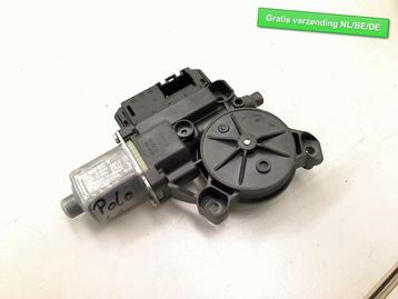 MOTOR RAAMMECHANIEK RECHTS ACHTER Polo V (6R) (6R0959812N) beschikbaar voor biedingen