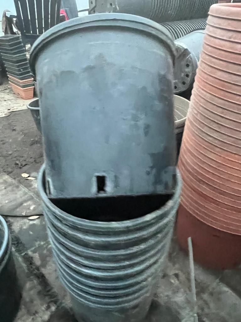 Grote bloempotten extra zware plastiek 25,5x23 cm, Kunststof, Rond, Zo goed als nieuw, Minder dan 40 cm