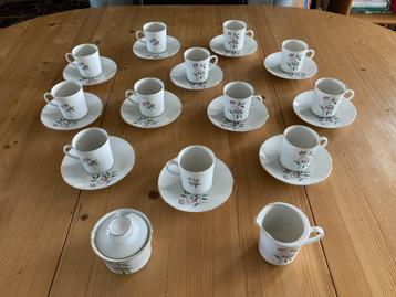 12-delig koffieservies Winterling Marktleuthen Bavaria beschikbaar voor biedingen