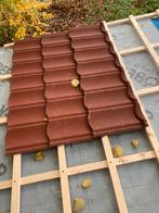 Dakpanplaten, Doe-het-zelf en Bouw, Dakpannen en Dakbedekking, Zo goed als nieuw, 15 m² of meer, Metaal, Rood