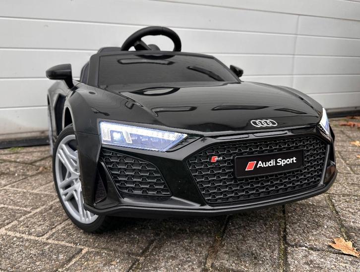 Audi R8 12v zwart Afstands. - Bluetooth - Leder en Rubberba, Kinderen en Baby's, Speelgoed | Buiten | Accuvoertuigen, Nieuw, Ophalen of Verzenden