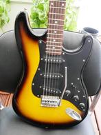 Oude Stratocaster copy, Muziek en Instrumenten, Snaarinstrumenten | Gitaren | Elektrisch, Solid body, Gebruikt, Ophalen