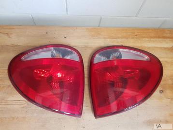 Chrysler Voyager / Town Country set achterlichten USA €150 beschikbaar voor biedingen