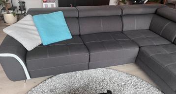 Hoekzetel beschikbaar voor biedingen