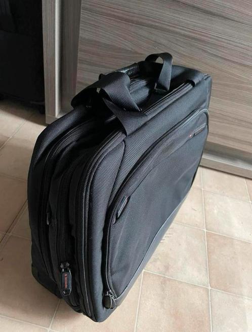Samsonite Laptoptas op Wieltjes – Stevig & Ruim, Computers en Software, Laptoptassen, Zo goed als nieuw, Trolleytas, 17 inch of meer
