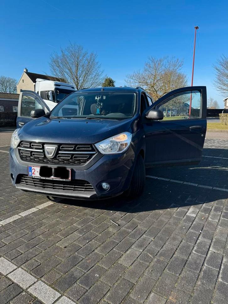 Dacia lodgy, Auto's, Dacia, Particulier, Lodgy, ABS, Achteruitrijcamera, Airbags, Airconditioning, Android Auto, Apple Carplay