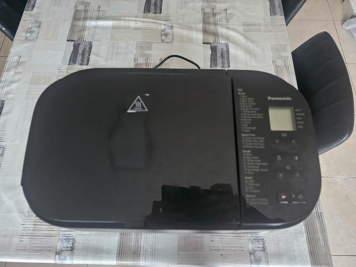 Broodbakmachine panasonic SD-YR2540HXD, Elektronische apparatuur, Broodbakmachines, Zo goed als nieuw, Ophalen
