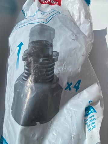 Set van 4 poten voor douche met groot instelbereik beschikbaar voor biedingen