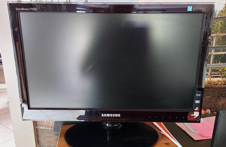 Samsung SyncMaster P2050-scherm, Computers en Software, Monitoren, Gebruikt, 60 Hz of minder, DVI, VGA, Overige typen, Overige resoluties