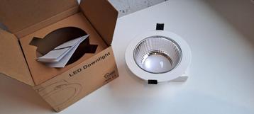 LED spot - 3 standen - 30 stuks beschikbaar voor biedingen