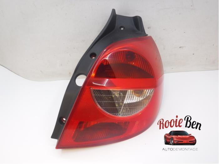 Achterlicht rechts van een Renault Clio, Auto-onderdelen, Verlichting, Renault, Gebruikt, 3 maanden garantie, Ophalen of Verzenden