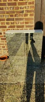 2 badkamermeubel / kasten gratis af te halen, Huis en Inrichting, Ophalen, 50 tot 100 cm, Minder dan 25 cm, Minder dan 100 cm