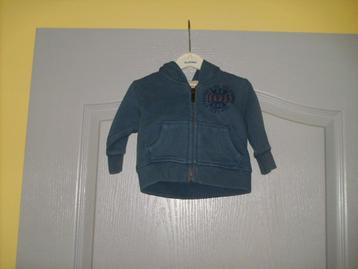 a vendre gilet bébé  beschikbaar voor biedingen