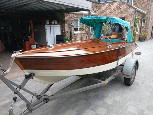 Mahoniehouten oldtimer speedboot met Trailer inclusief, Watersport en Boten, Speedboten, Gebruikt, 3 tot 6 meter, Benzine, Minder dan 70 pk