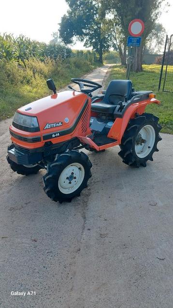 Minitractor kubota 18pk 4x4 PERFECTE STAAT!