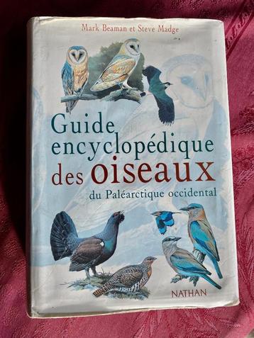 Een encyclopedische gids voor vogels  beschikbaar voor biedingen
