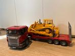 Bruder vrachtwagen met Caterpillar bulldozer, Ophalen, Zo goed als nieuw, Complete set