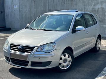 VOLKSWAGEN POLO 9N 1.4 TDI 2006, Autos, Argent ou Gris, Achat, USB, Boîte manuelle