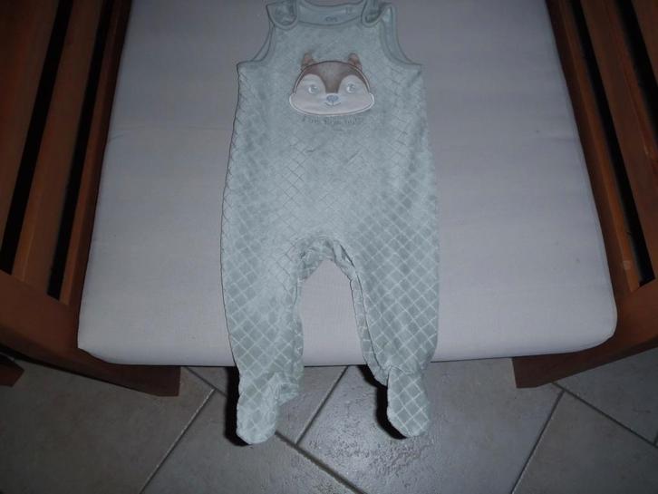 pyjama maat 62, Kinderen en Baby's, Babykleding | Maat 62, Zo goed als nieuw, Jongetje, Nacht- of Onderkleding, Ophalen of Verzenden