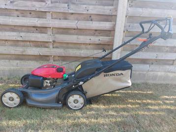 Honda hrx537 zelftrekker met meskoppeling beschikbaar voor biedingen