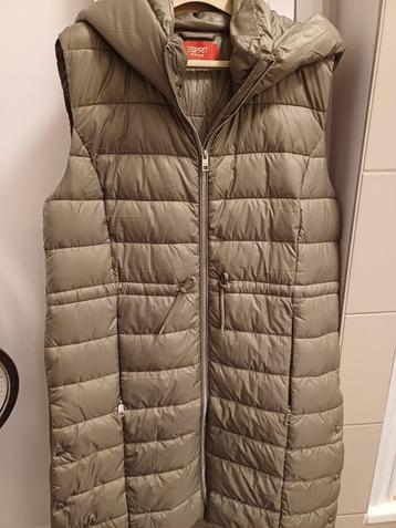 Lange bodywarmer met kap  "ESPRIT" New York collectie beschikbaar voor biedingen