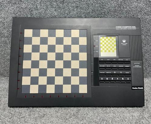 Champion d'échecs Radio Shack Electronic 2150L 1992, Collections, Jouets, Comme neuf, Enlèvement ou Envoi