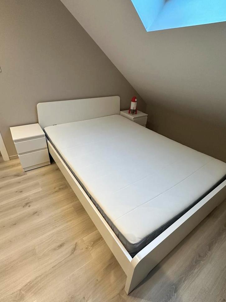 Lit double, Huis en Inrichting, Slaapkamer | Bedden, Zo goed als nieuw, Ophalen