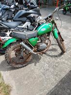 Je cherche. Je cherche une 125 cc