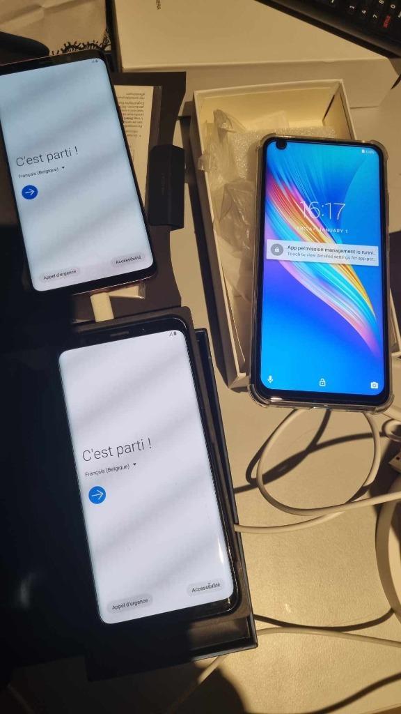 ENORME partij APPLE EN SAMSUNG GSM + veel accessoires, Diversen, Rommelmarktspullen, Gebruikt, Verzenden