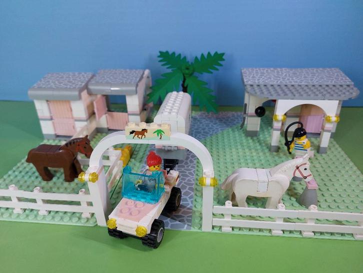 Lego Paradisa(6418,6419 ) Pour les passionnés d'équitation !, Enfants & Bébés, Jouets | Duplo & Lego, Utilisé, Lego, Ensemble complet