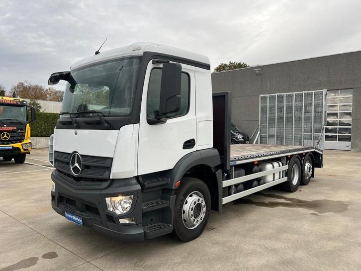 Mercedes Antos 2633 - 2016 - Automaat - Oprijwagen, Auto's, Vrachtwagens, Bedrijf, Te koop, Mercedes-Benz, Diesel, Euro 6, 2 deurs