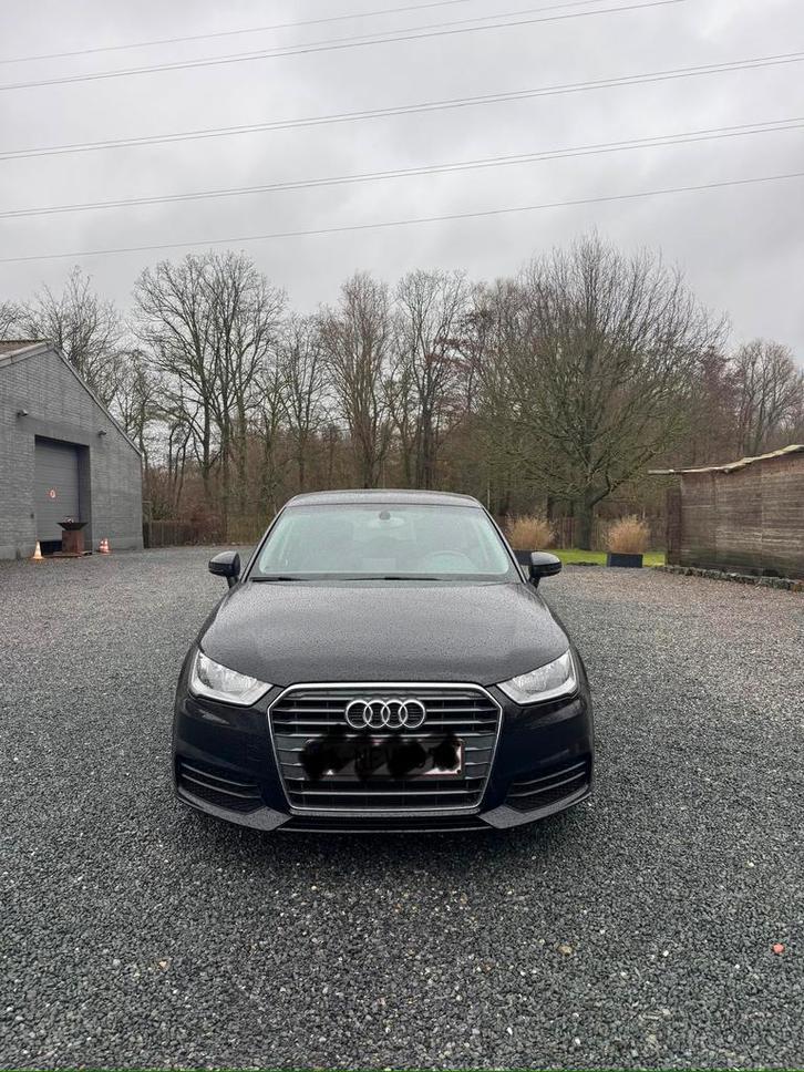 Zwarte Audi A1 sportback, Auto's, Audi, Particulier, A1, Airconditioning, Mistlampen, Radio, Benzine, Berline, 5 deurs, Handgeschakeld