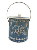 Pot à biscuits en métal avec décor gaufré de style Wedgwood, Collections, Enlèvement ou Envoi, Comme neuf, Biscuits, Autres marques