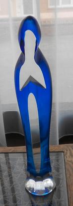 Madone de la Reine - L. Leloup, Enlèvement