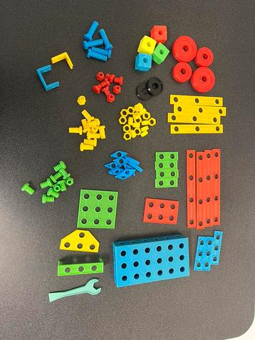 Partij Meccano beschikbaar voor biedingen
