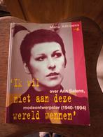 Ik wil niet aan deze wereld wennen. Over Ann Saelens, Enlèvement ou Envoi