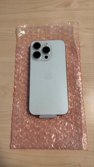 iPhone 15 Pro 128 GB beschikbaar voor biedingen