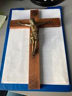 Crucifix (30 cm de haut - 20 cm de large), Envoi