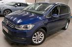 VW TOURAN 1.0TSi Highline 7 zitpl Prijs:13181+BTW=15950€incl, Auto's, Euro 6, Blauw, 7 zetels, Leder