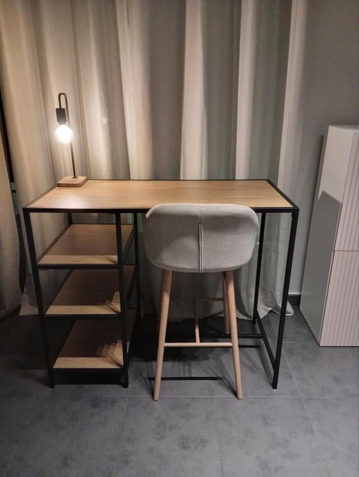 Bureau + Stoel JYSK, Huis en Inrichting, Barren, Nieuw, Inclusief barstoelen, Ophalen