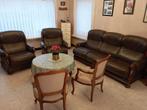 Lederen salon 3+1+1 met eiken salontafel. in zeer goede staa, Enlèvement, Comme neuf, Bois