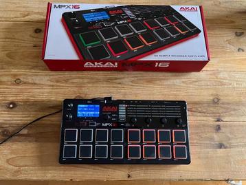 AKAI MPX16 Sampler beschikbaar voor biedingen