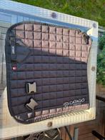 Catago Fir tech dressuur zadeldekje met elastiek, Dieren en Toebehoren, Ophalen, Zo goed als nieuw